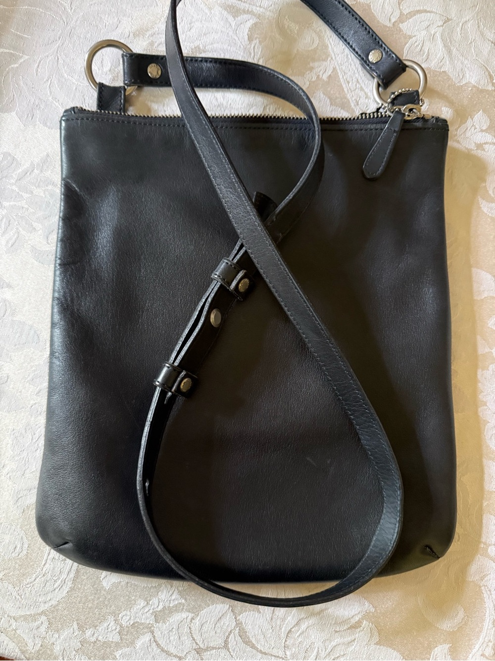 Vintage Coach Chelsea Slim Crossbody 9457 Black Leather USA 2000